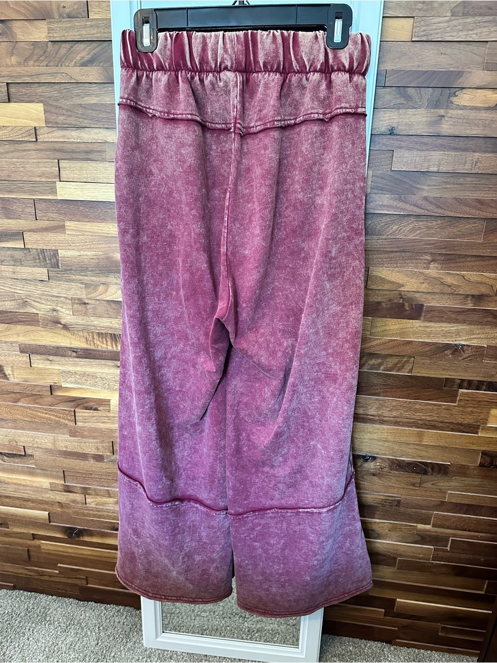 EUC🤎Zenana French Terry Wide Leg Flare Pant Small Cabernet - Picture 7 of 8